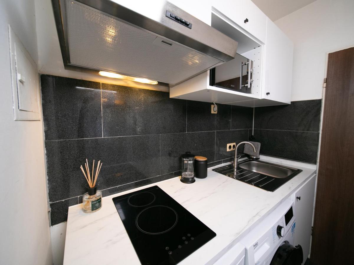 Studio Orange - Zentral Mit Balkon - Altstadt - Messe Düsseldorf